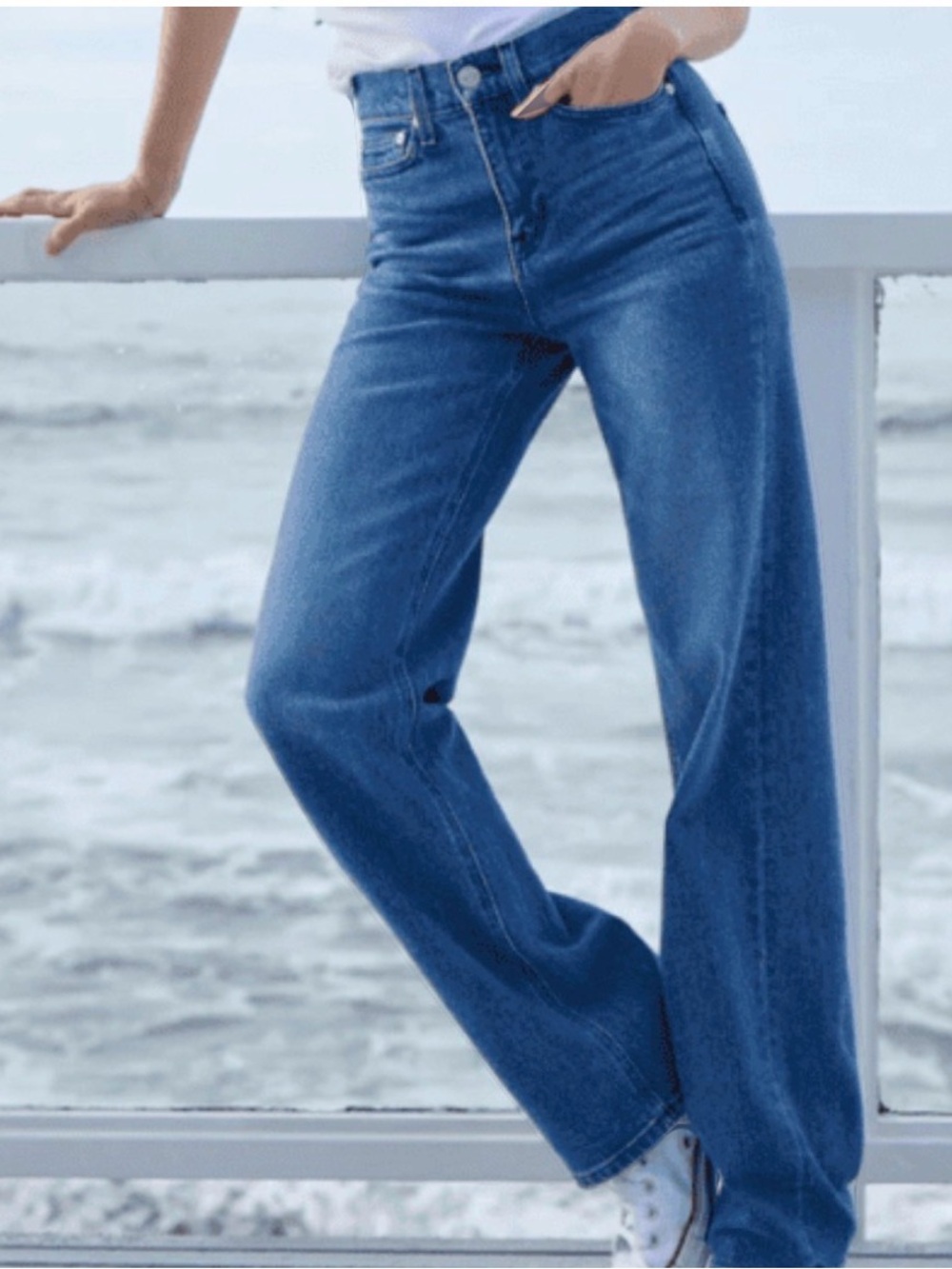 AYR Wide-Leg High-Rise Jeans in color Old School, size 26R